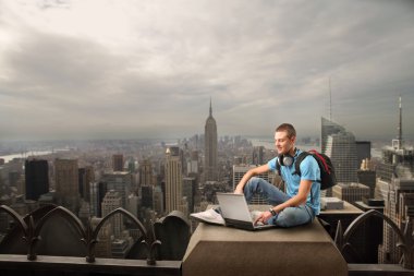 Membuat Ruang yang Membantu Menjaga Fokus dan Tenang